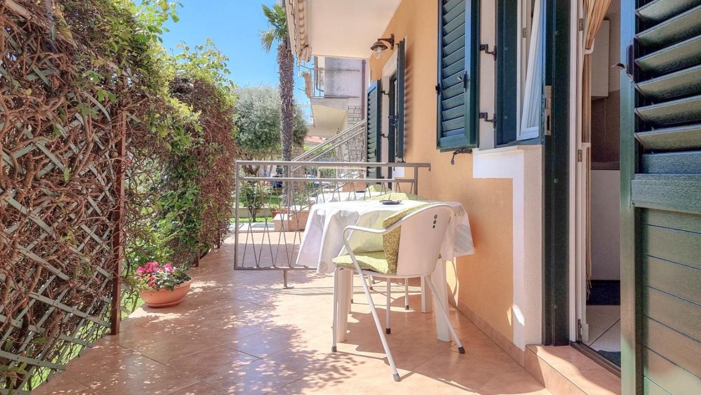 Appartement Alma One à Novigrad Istria Extérieur photo